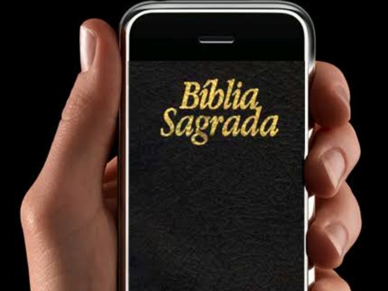 Bíblia Sagrada: Como o aplicativo está revolucionando a forma como lemos a Palavra de Deus