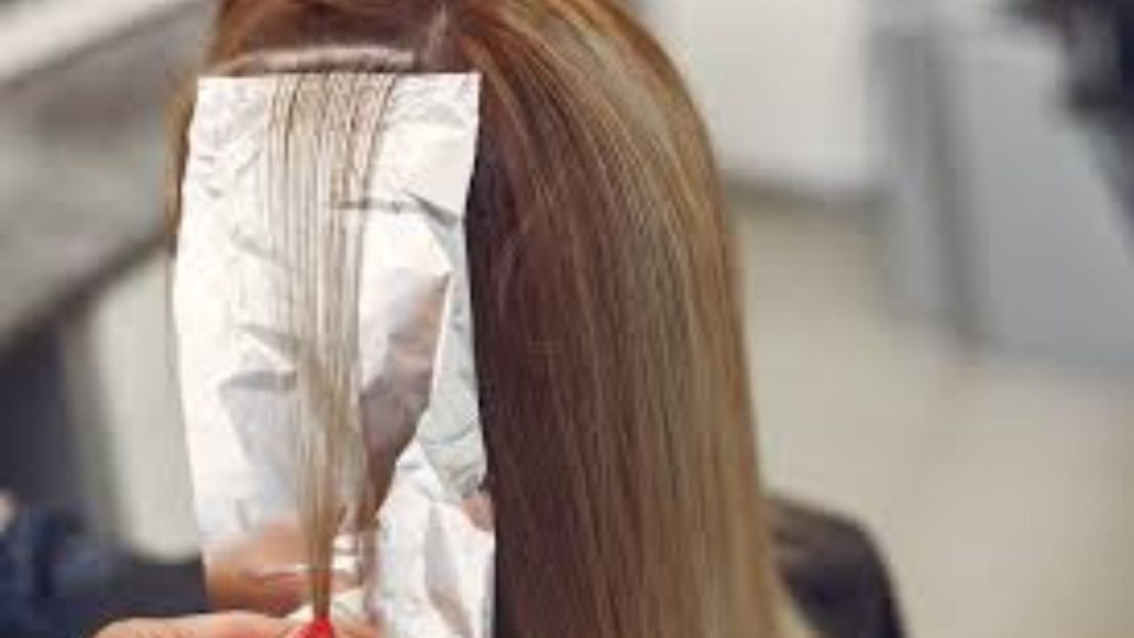 Como Descolorir o Cabelo
